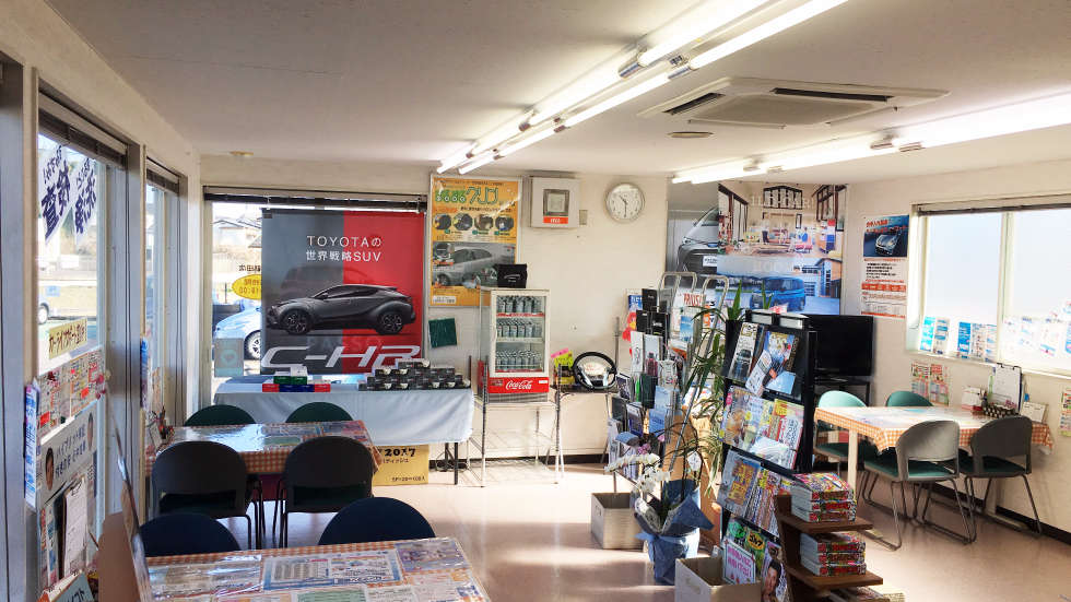 中古車 つるた トヨタカローラ栃木