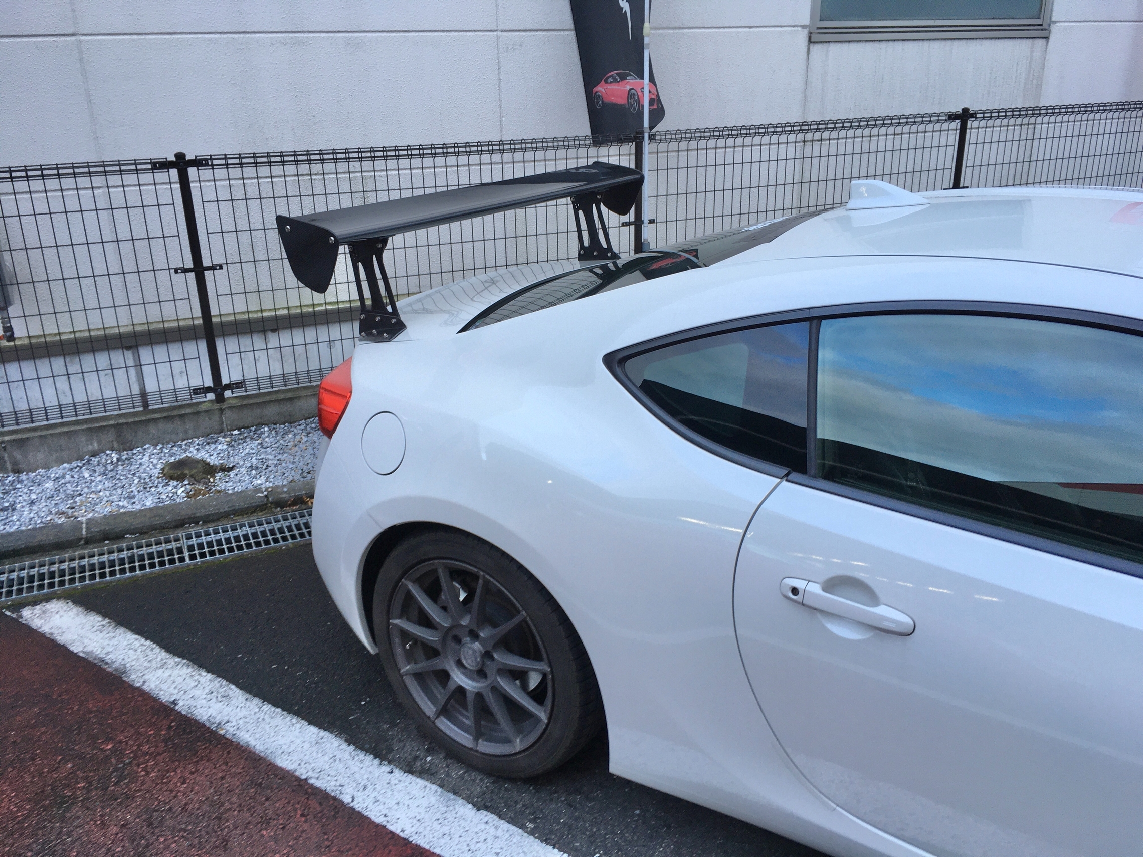 トヨタ86 C-west NEO GTwing carbon