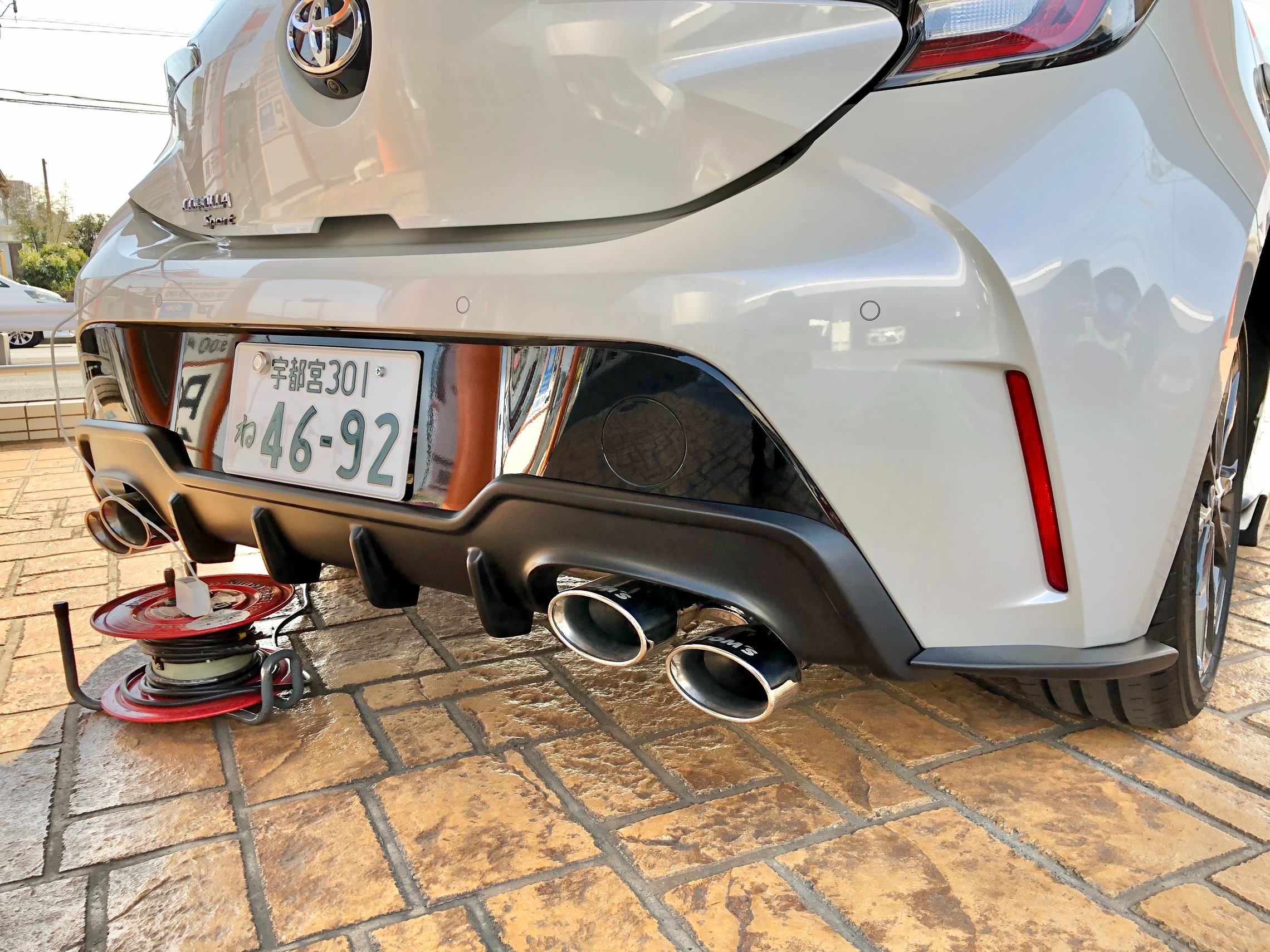 Tom Sカローラスポーツ展示車