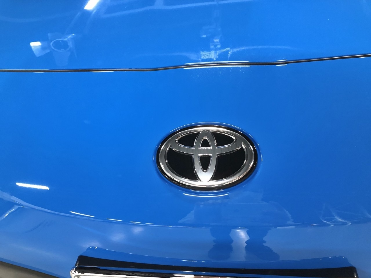 86hksマフラー エンブレム