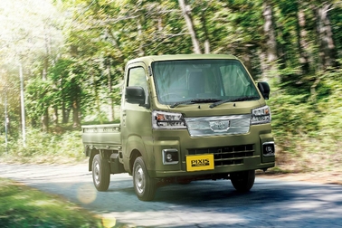 エクストラ（CVT・4WD）