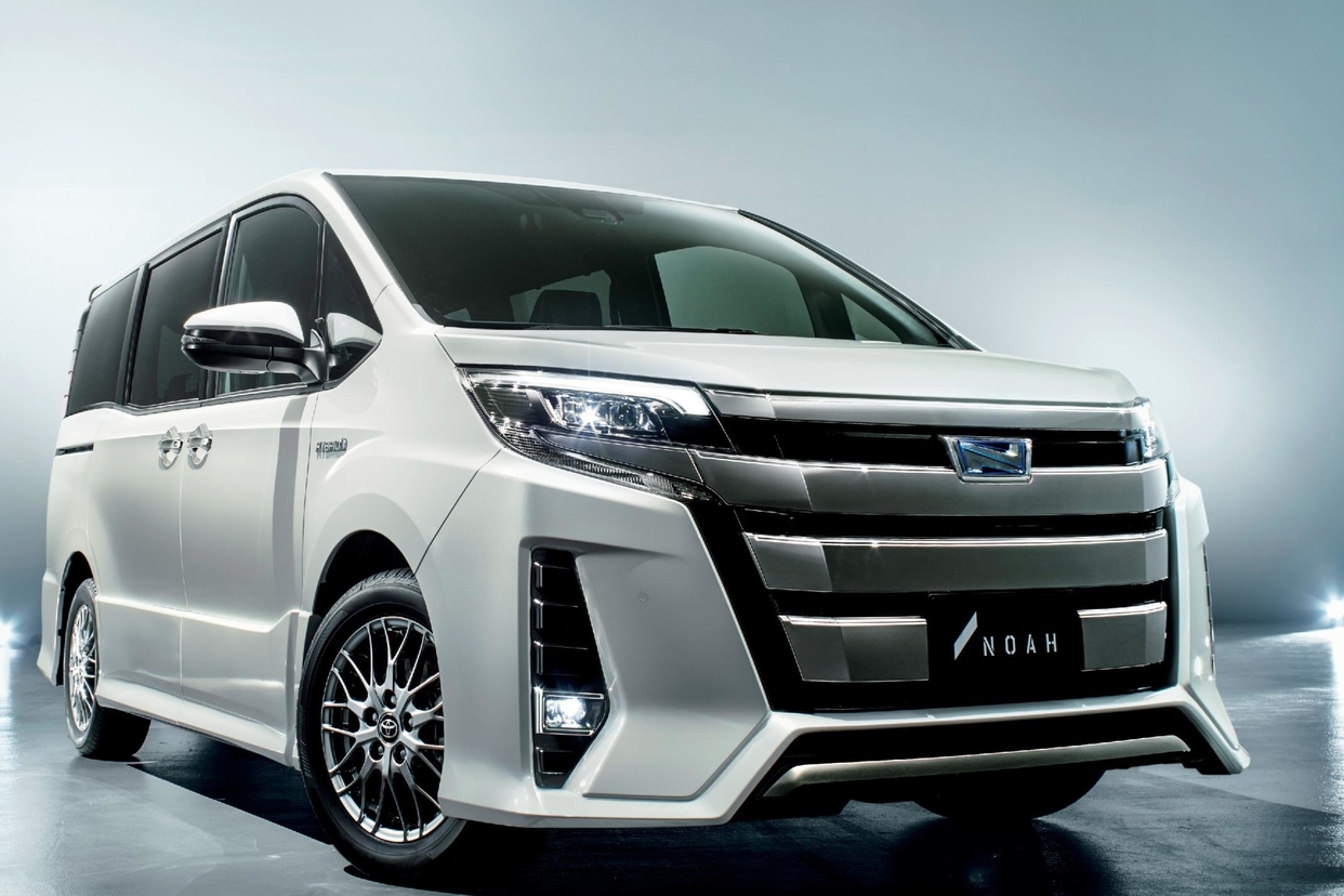 特別仕様車HYBRID Si“W×BⅡ”